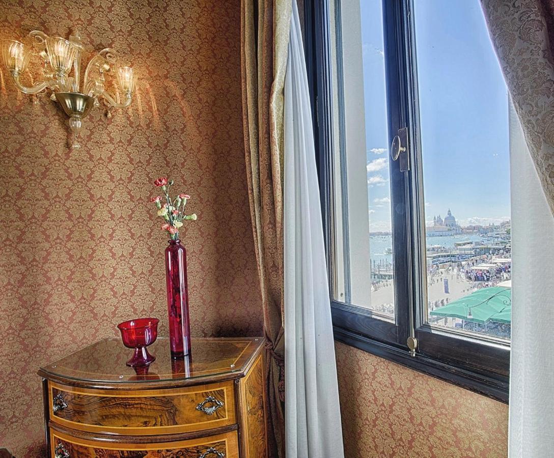 Locanda Vivaldi Venice Exterior photo