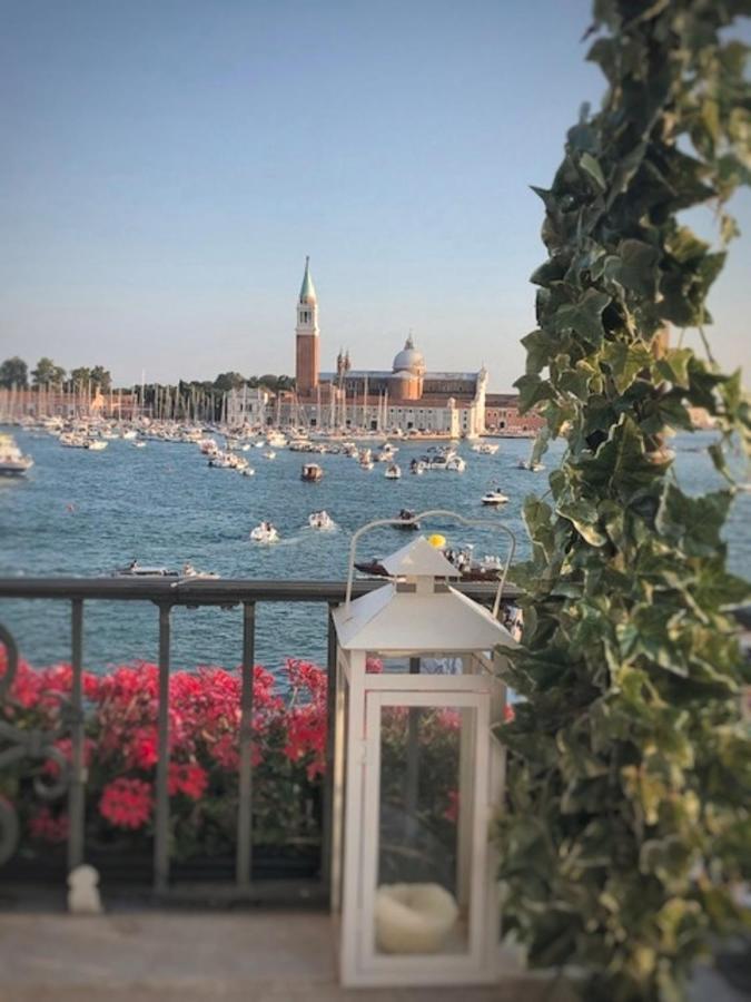 Locanda Vivaldi Venice Exterior photo